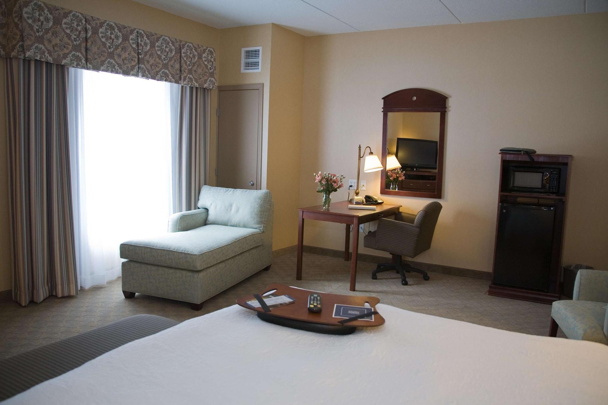 Hampton Inn Watertown Ngoại thất bức ảnh