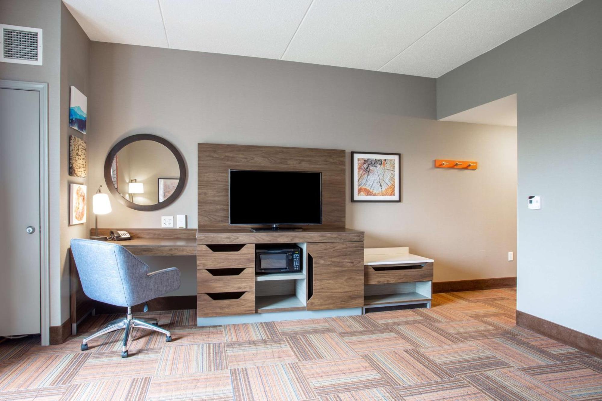 Hampton Inn Watertown Ngoại thất bức ảnh