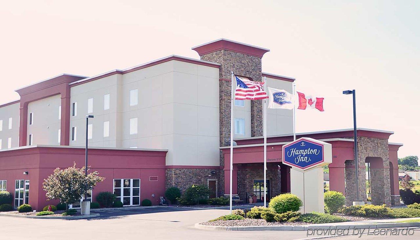 Hampton Inn Watertown Ngoại thất bức ảnh