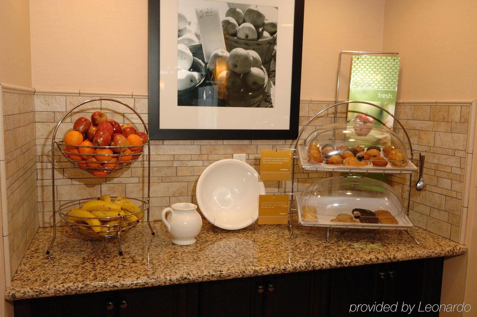 Hampton Inn Watertown Nhà hàng bức ảnh