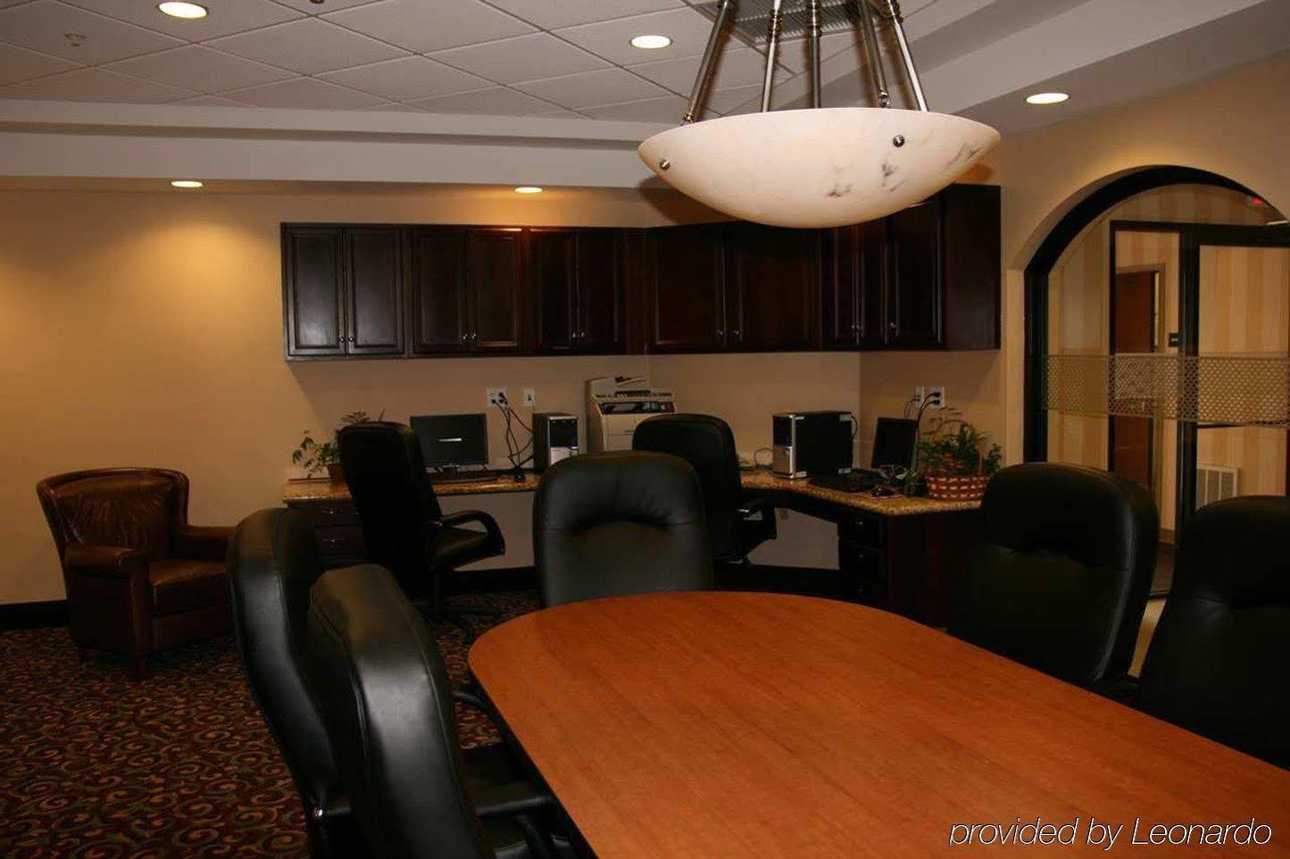 Hampton Inn Watertown Ngoại thất bức ảnh