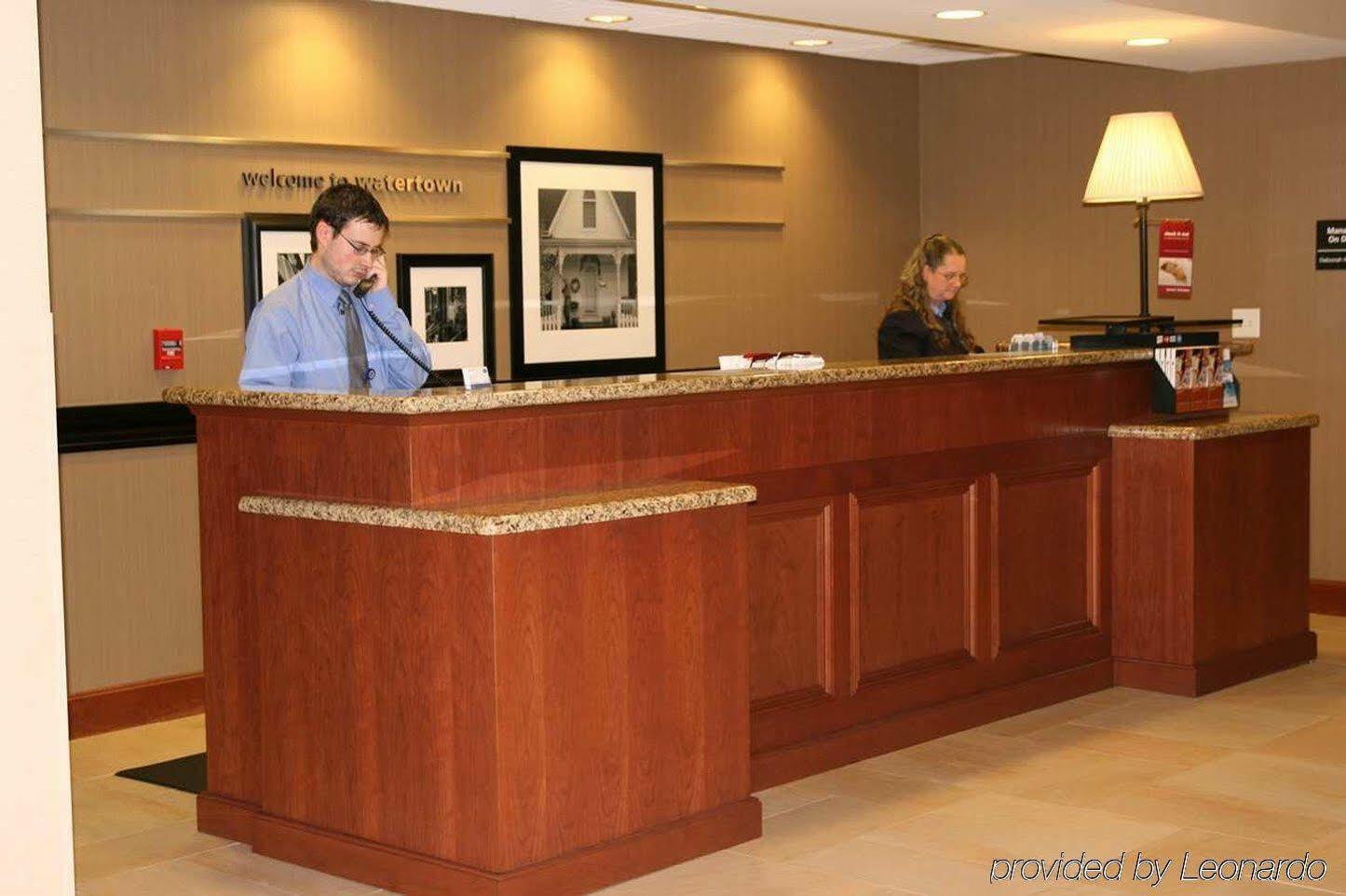Hampton Inn Watertown Ngoại thất bức ảnh